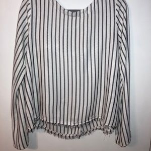 Anthropologie Cloth and Stone Frayed Hem Top Size Small